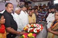 Venu Madhav Body at His Residence
